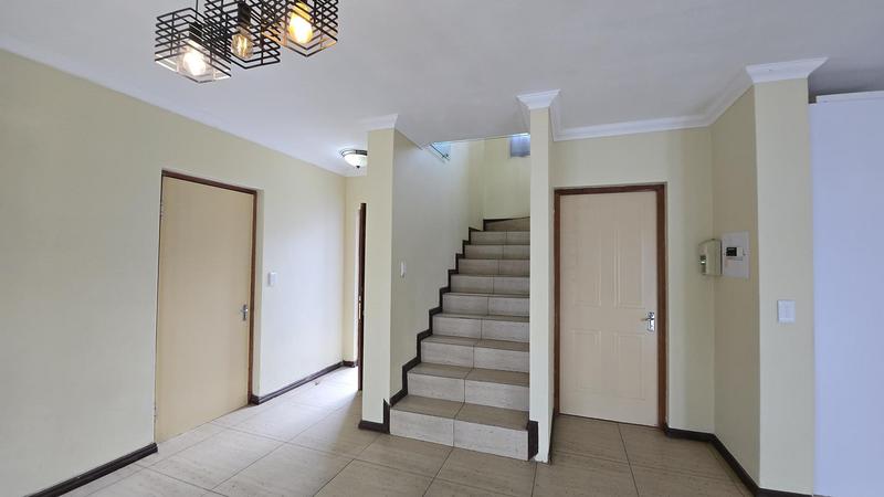 3 Bedroom Property for Sale in Gateway Manor North West